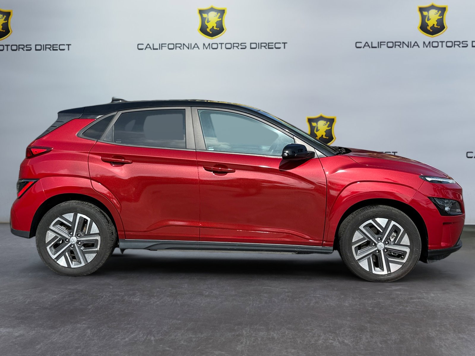 Used 2022 Hyundai Kona SEL w/ Cargo Package image 6