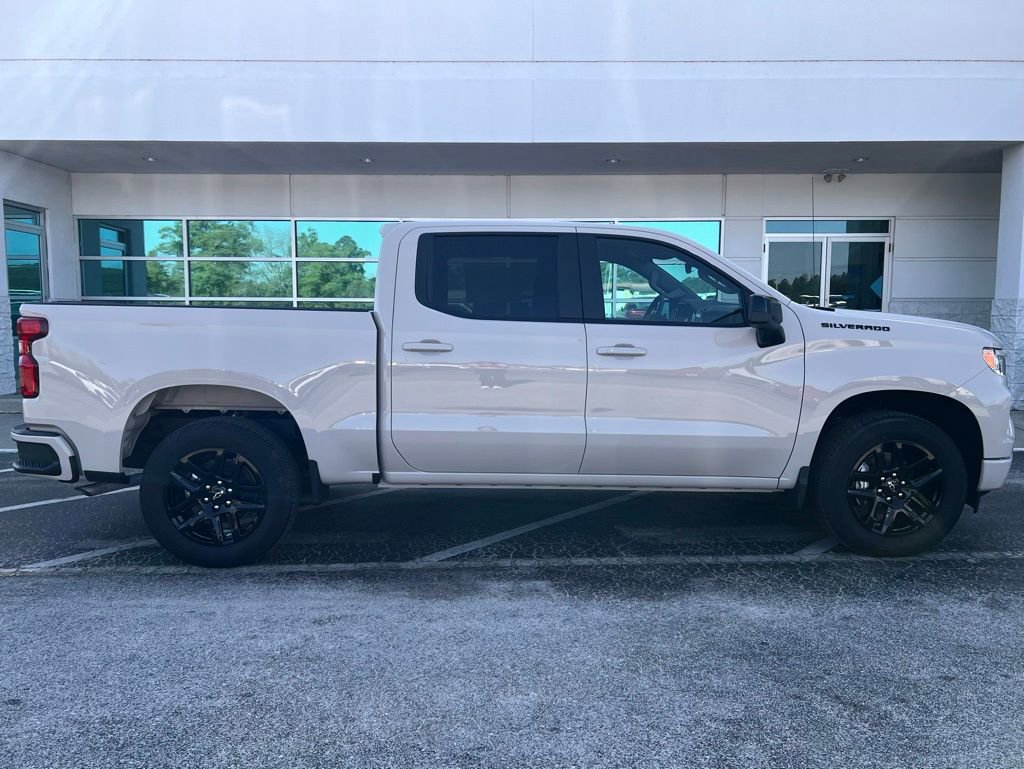 New 2026 Chevrolet Silverado 1500 RST video 3