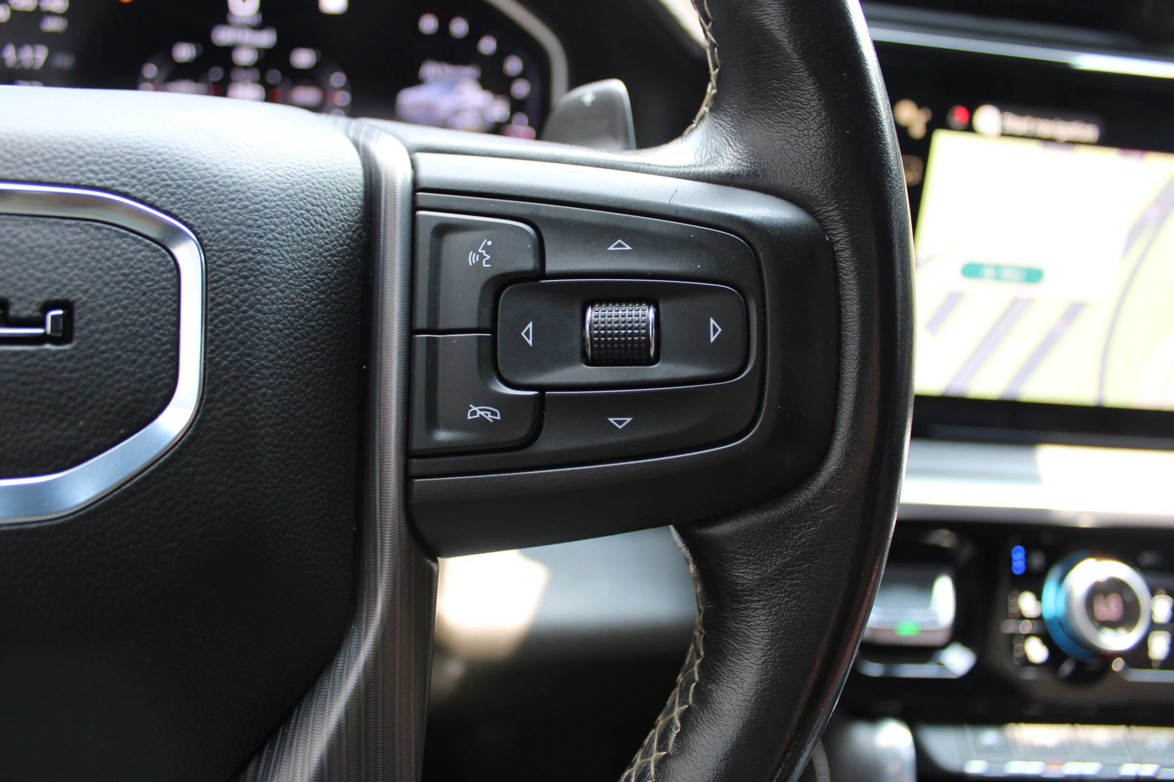 Used 2022 GMC Sierra 1500 Denali Ultimate AWD/4WD image 10