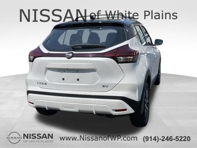 Certified 2023 Nissan Kicks SV FWD image 5