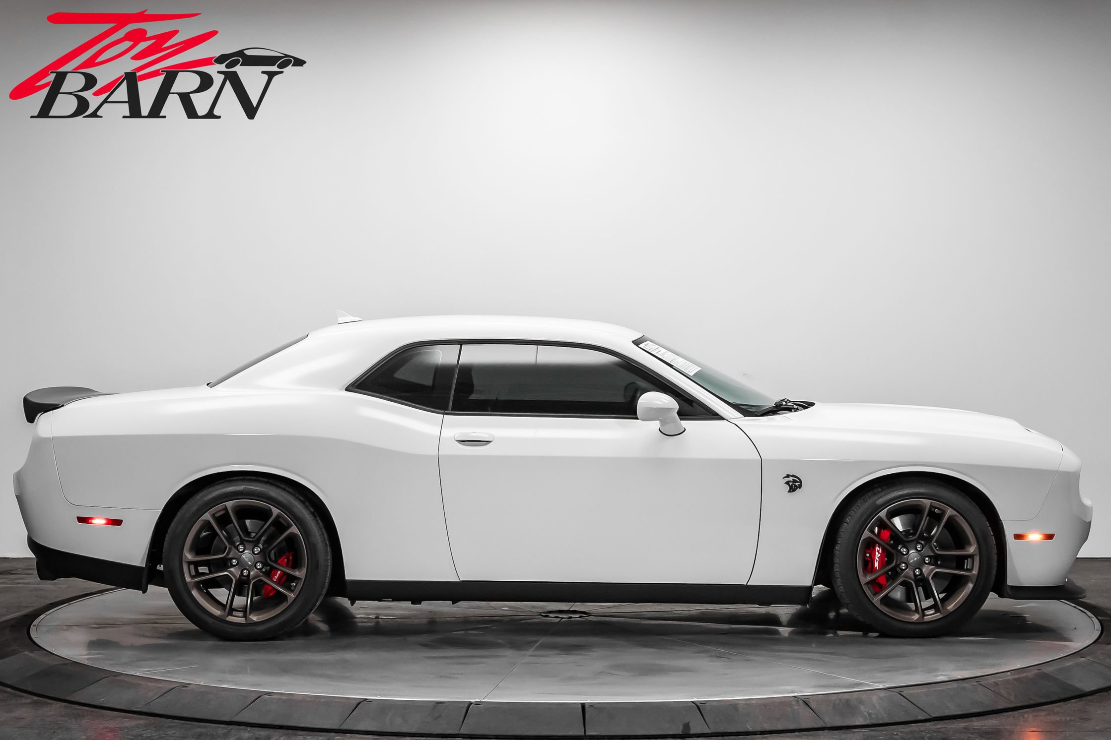 Used 2021 Dodge Challenger SRT Hellcat image 6