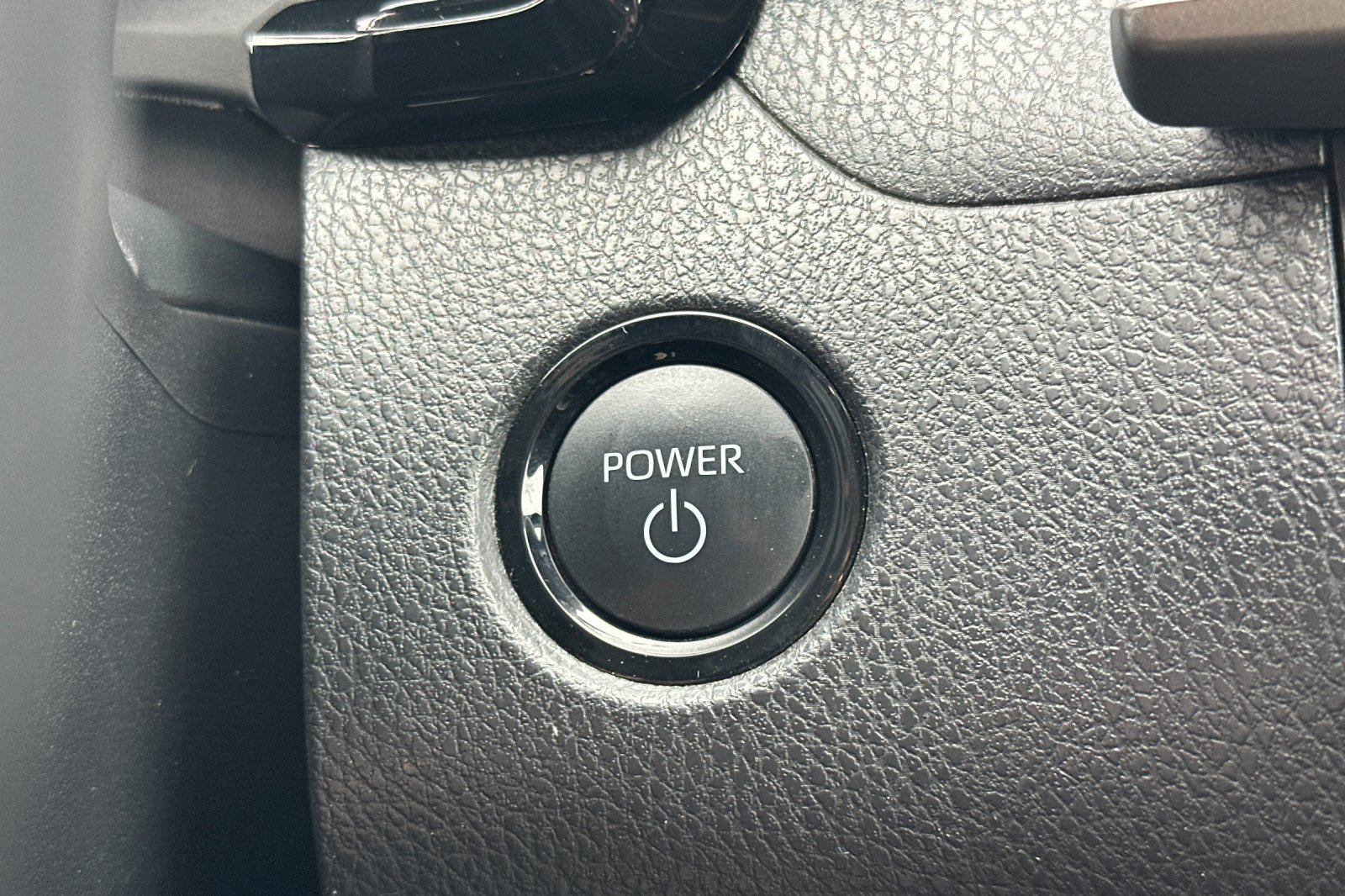 Certified 2025 Toyota Camry SE FWD image 25