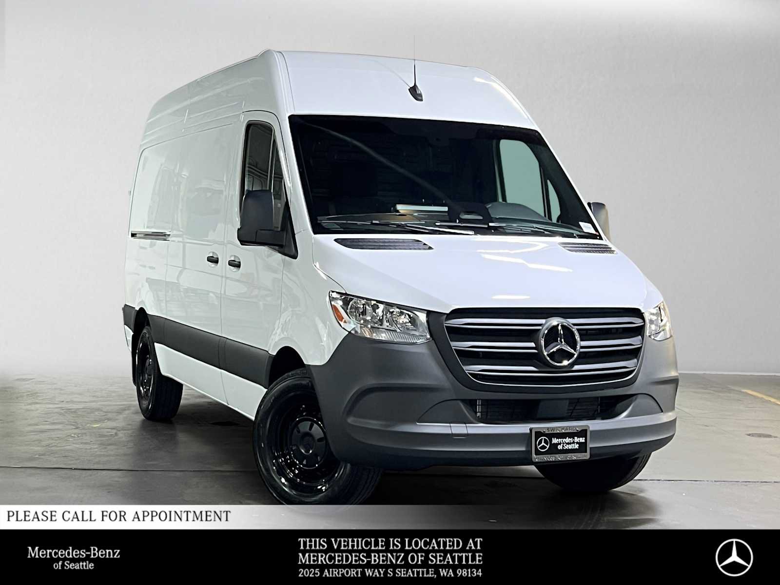 Used 2026 Mercedes-Benz Sprinter 2500 image 1