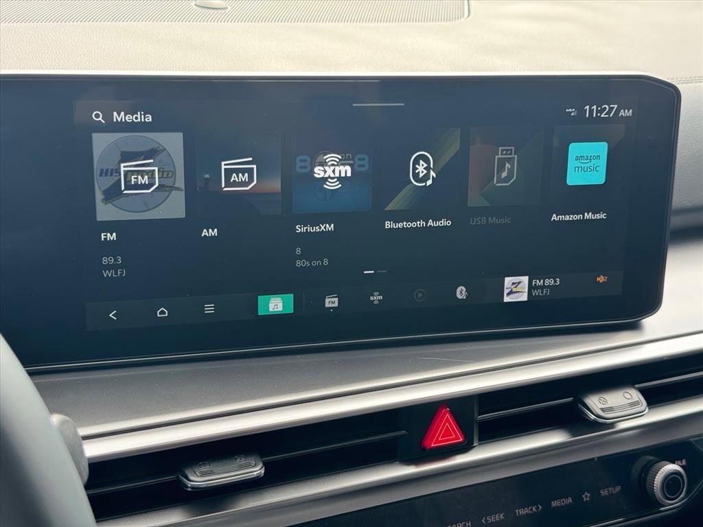 Certified 2025 Kia Sorento S w/ Panoramic Sunroof Package image 23