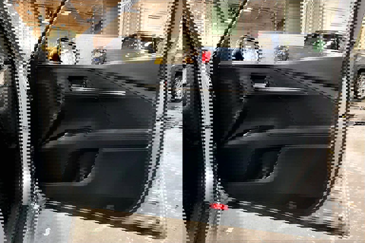 Used 2025 Toyota Camry LE image 23