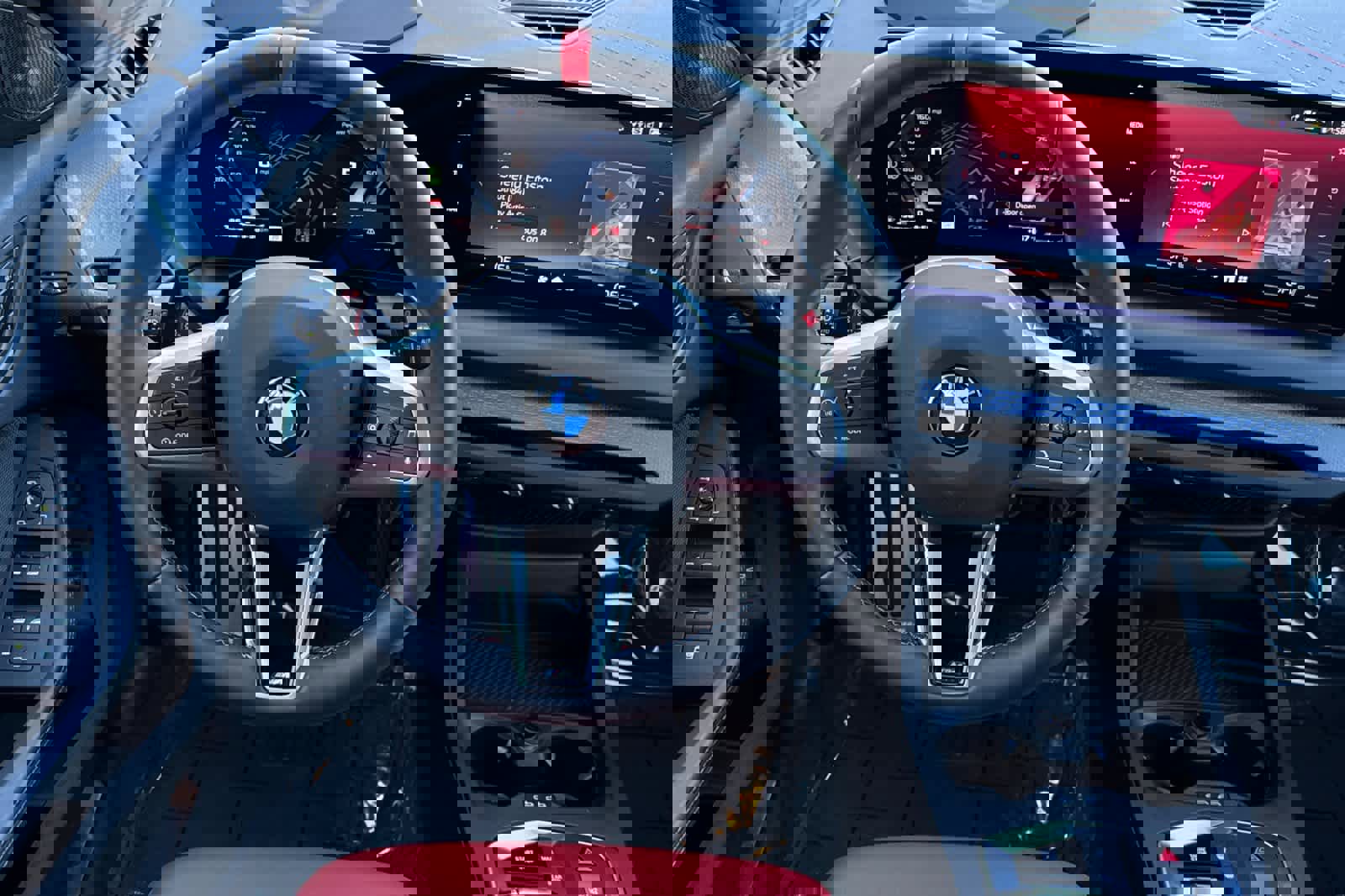 Used 2025 BMW M235i xDrive w/ Premium Package image 15