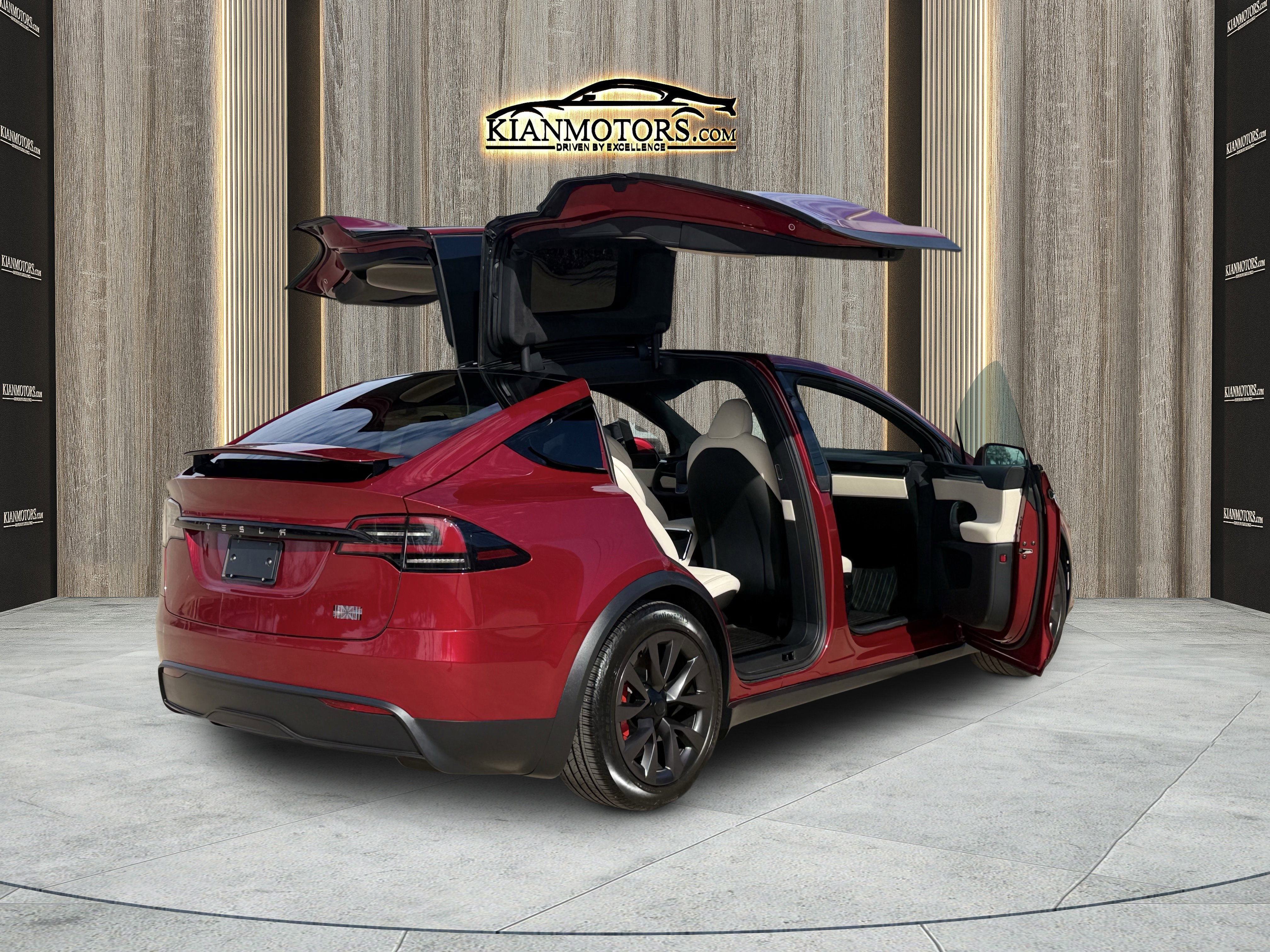 Used 2025 Tesla Model X Plaid image 24