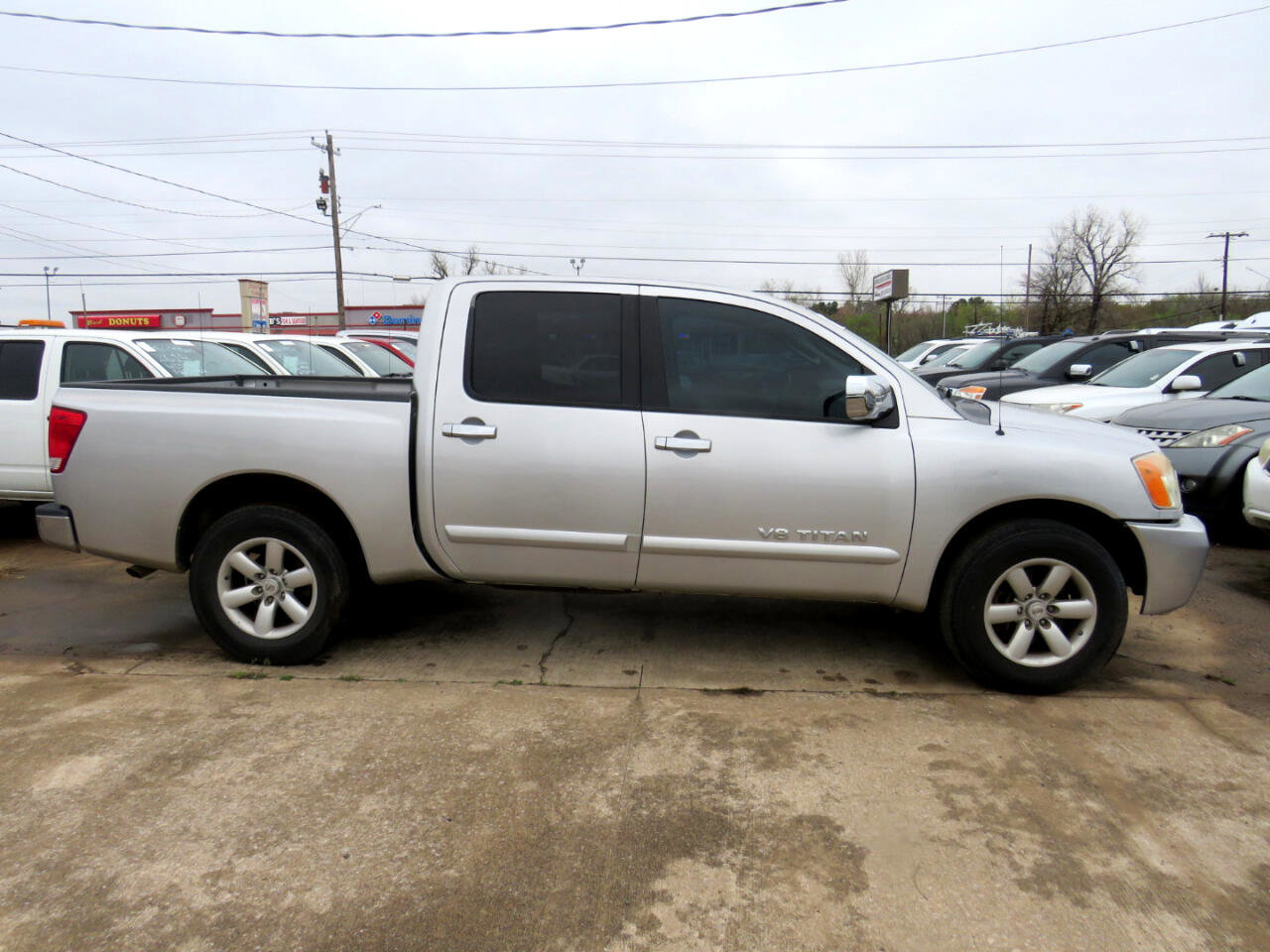 Used 2008 Nissan Titan SE image 4