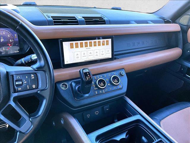Used 2020 Land Rover Defender 110 X image 8