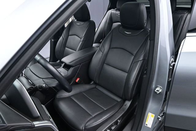 Used 2024 Cadillac XT4 Premium Luxury FWD image 11