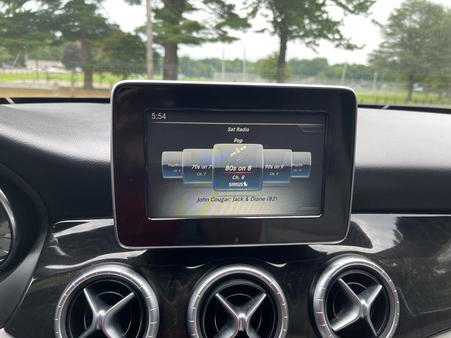 Used 2016 Mercedes-Benz CLA 250 image 37