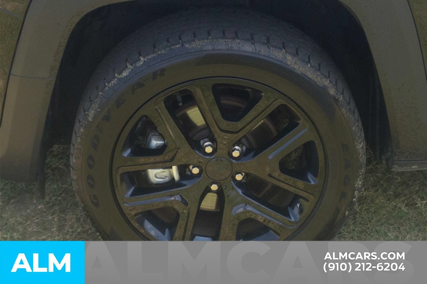 Used 2022 Jeep Renegade Altitude w/ Sun/Sound Group AWD/4WD image 12