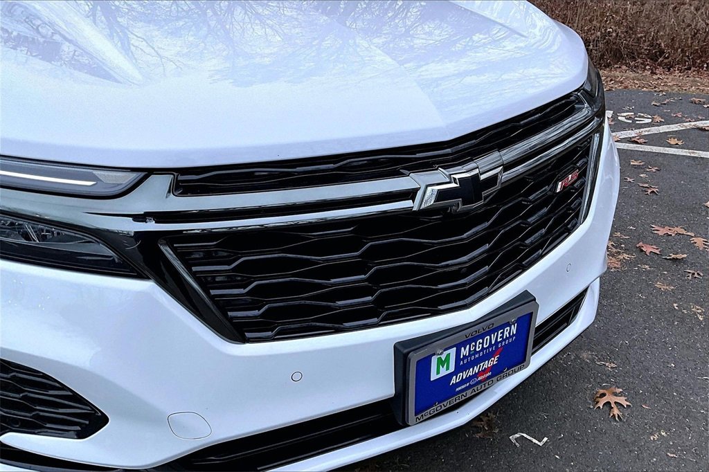 Used 2023 Chevrolet Equinox RS image 32