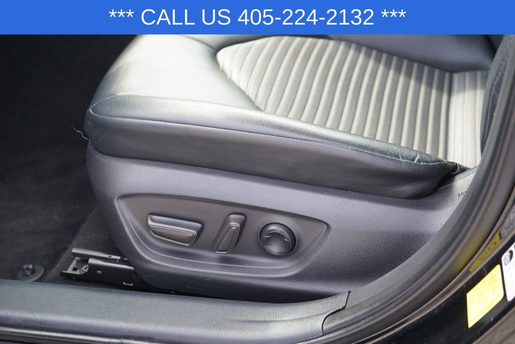 Used 2021 Toyota Camry SE image 20