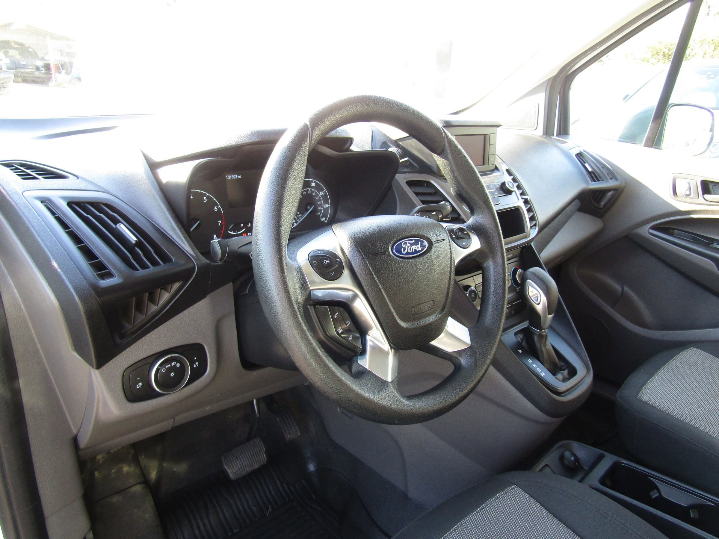 Used 2022 Ford Transit Connect XL image 22