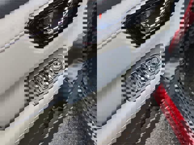 Certified 2025 Subaru Forester Limited image 15