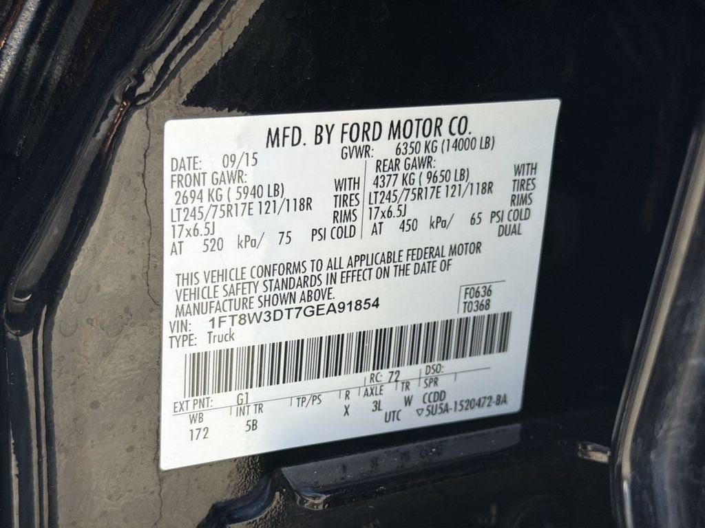 Used 2016 Ford F350 Lariat w/ Lariat Interior Package image 33