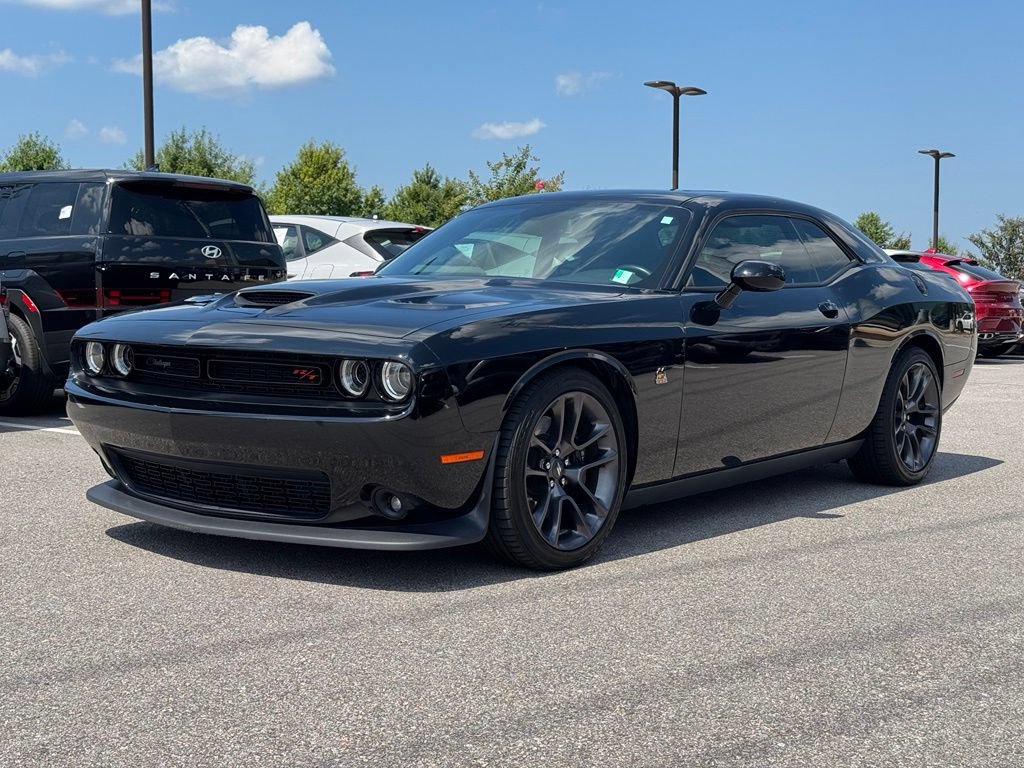 Used 2023 Dodge Challenger R/T Scat Pack RWD image 8