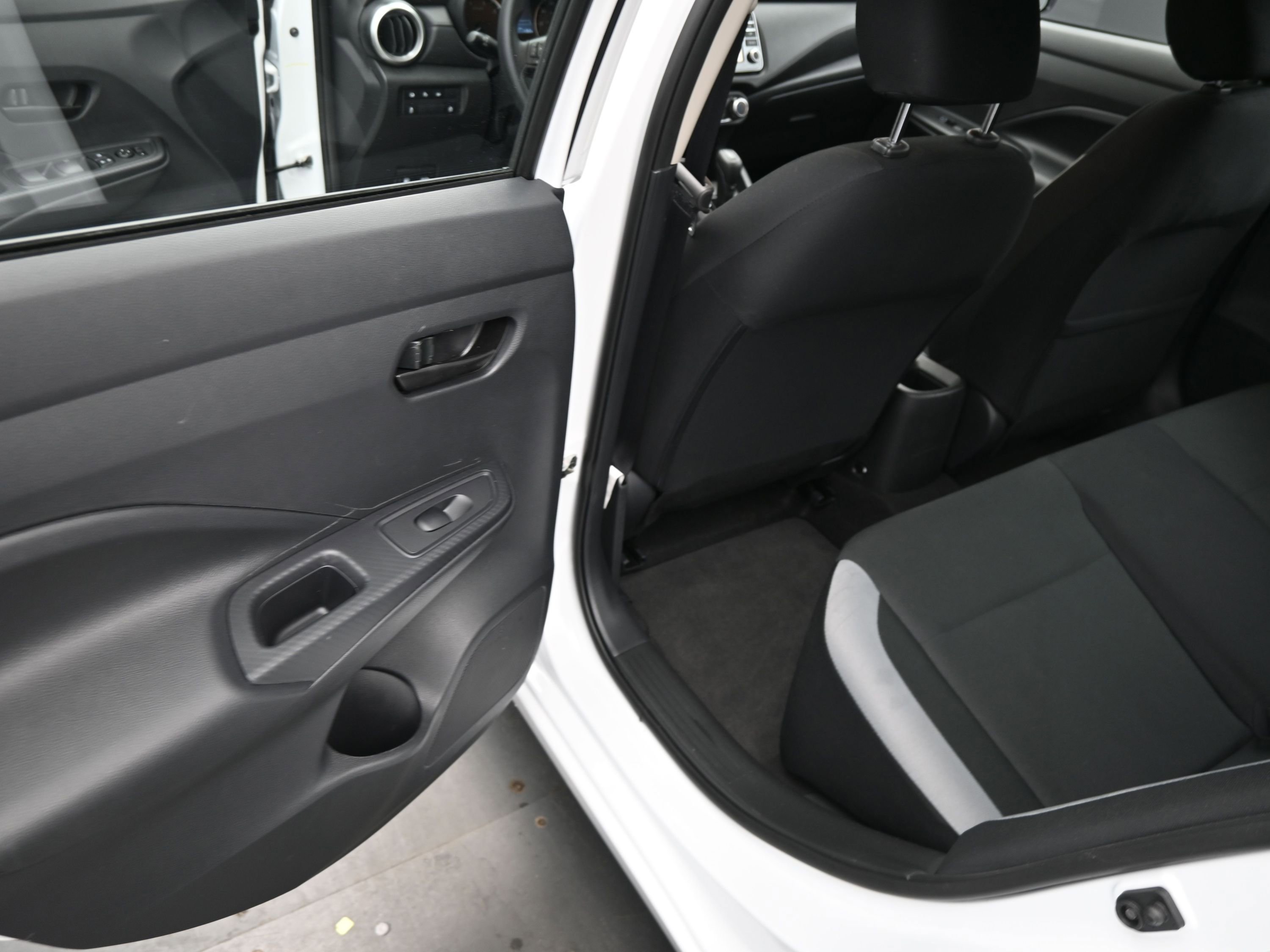 Certified 2025 Nissan Versa S w/ Trunk Package image 17