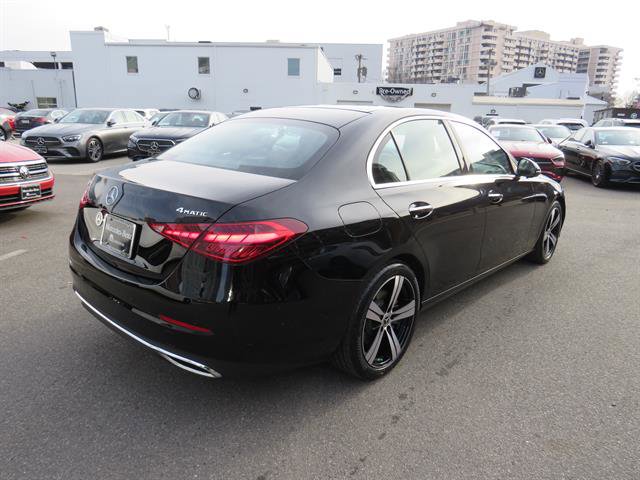 Used 2025 Mercedes-Benz C 300 4MATIC Sedan image 4