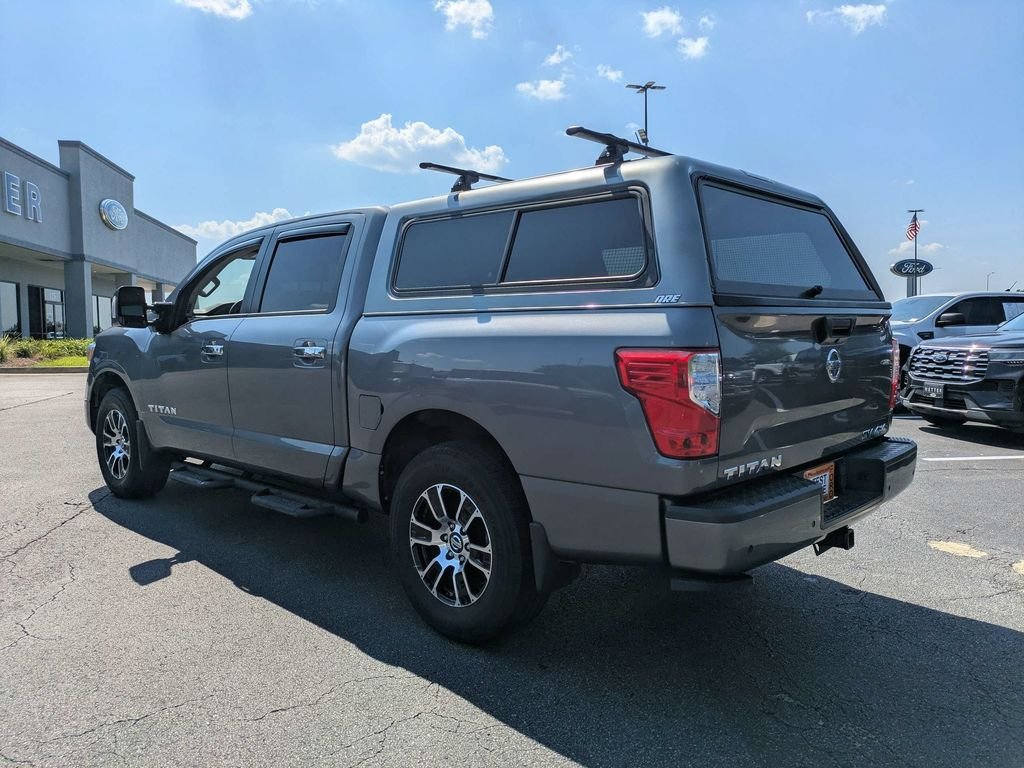Used 2021 Nissan Titan SV w/ SV Convenience Package AWD/4WD image 6