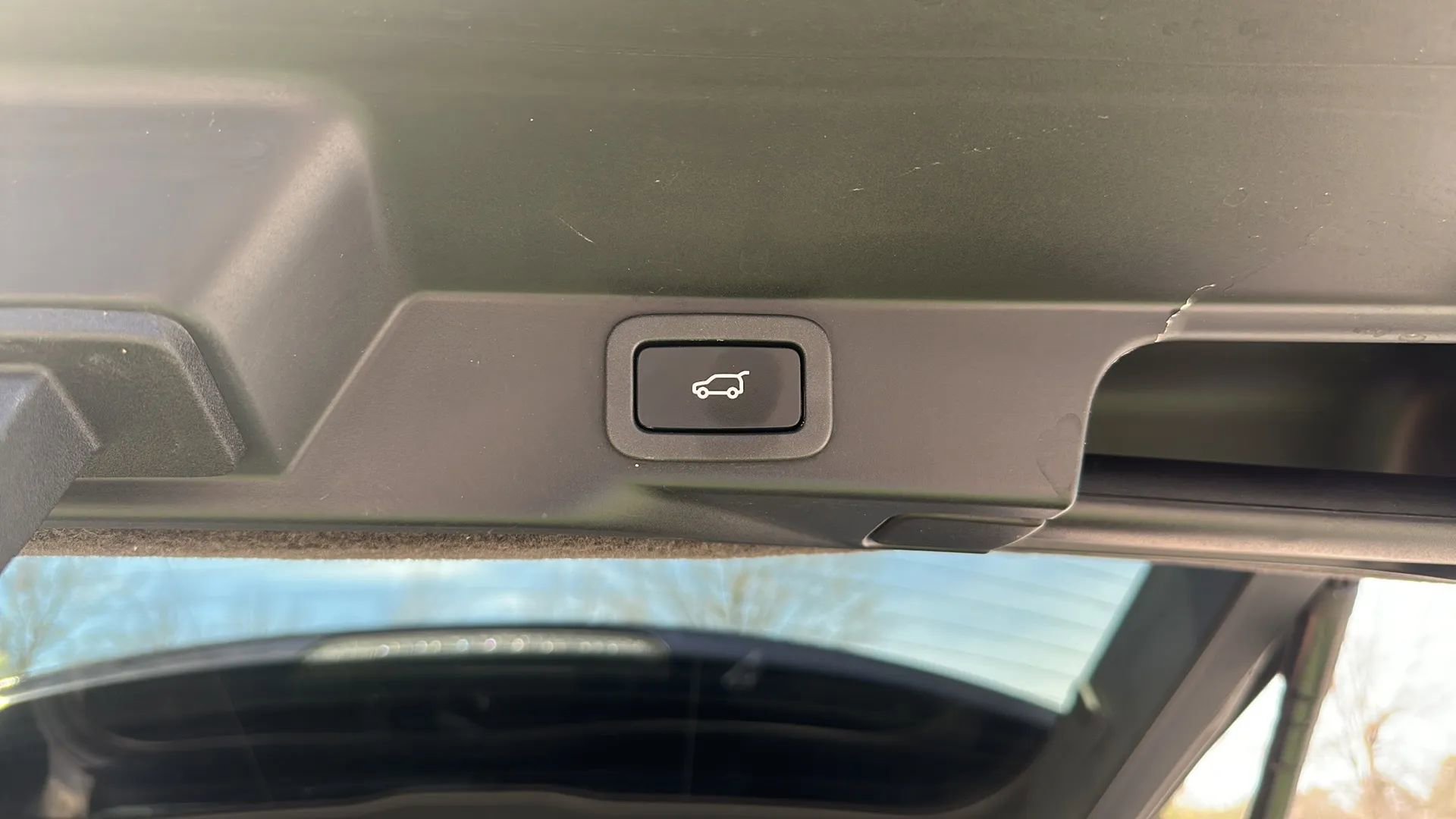 Used 2016 Land Rover Range Rover Sport HSE image 15