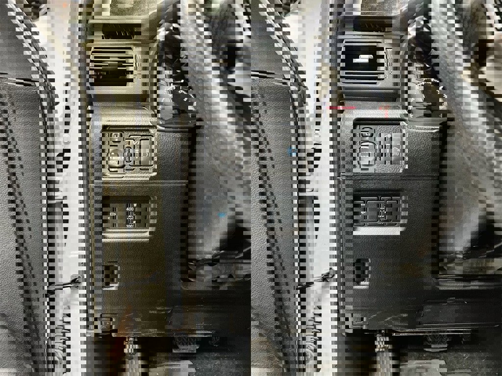 Used 2021 Toyota 4Runner SR5 Premium image 13