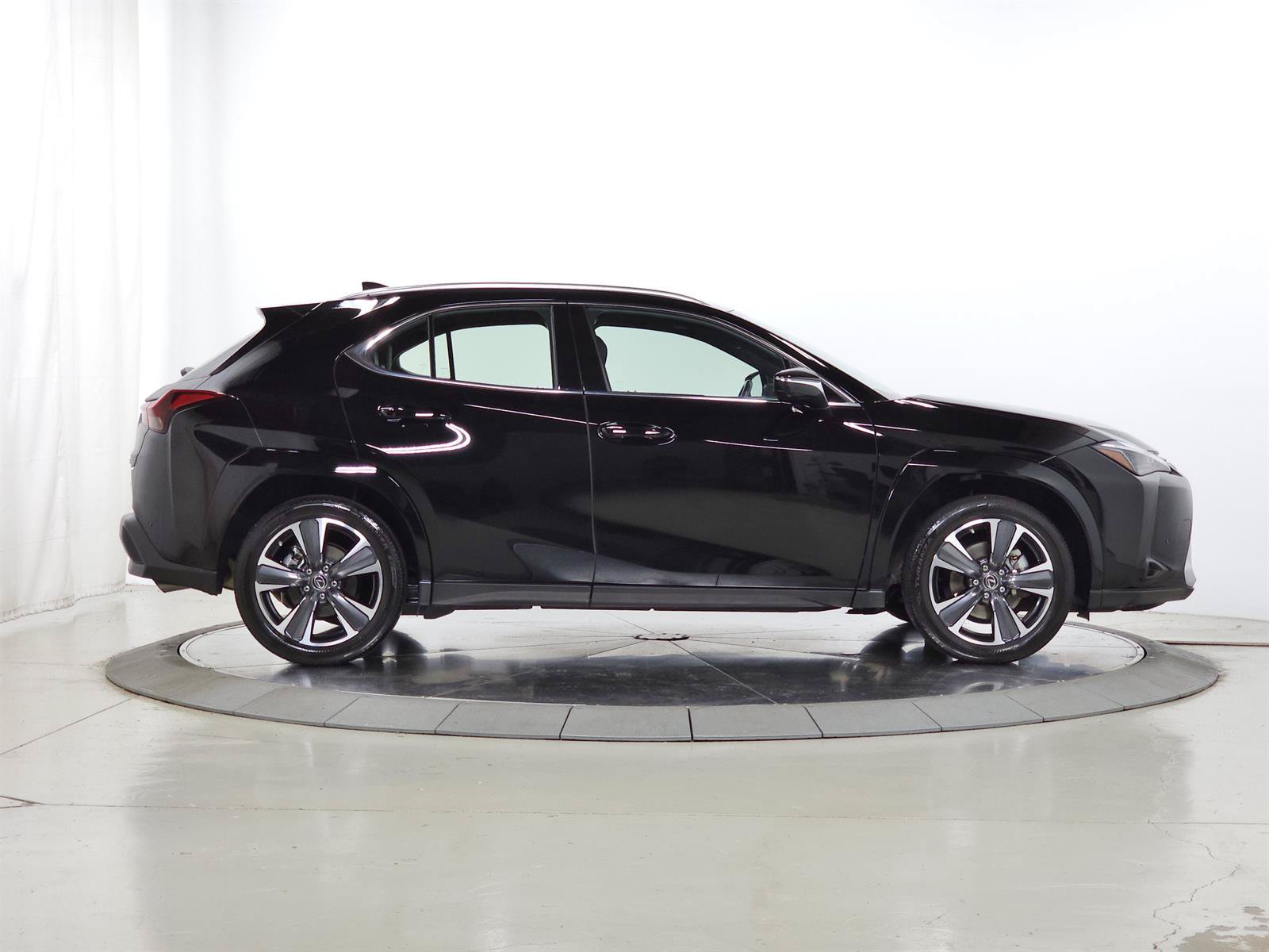 Certified 2024 Lexus UX 250h AWD w/ Premium Package image 10