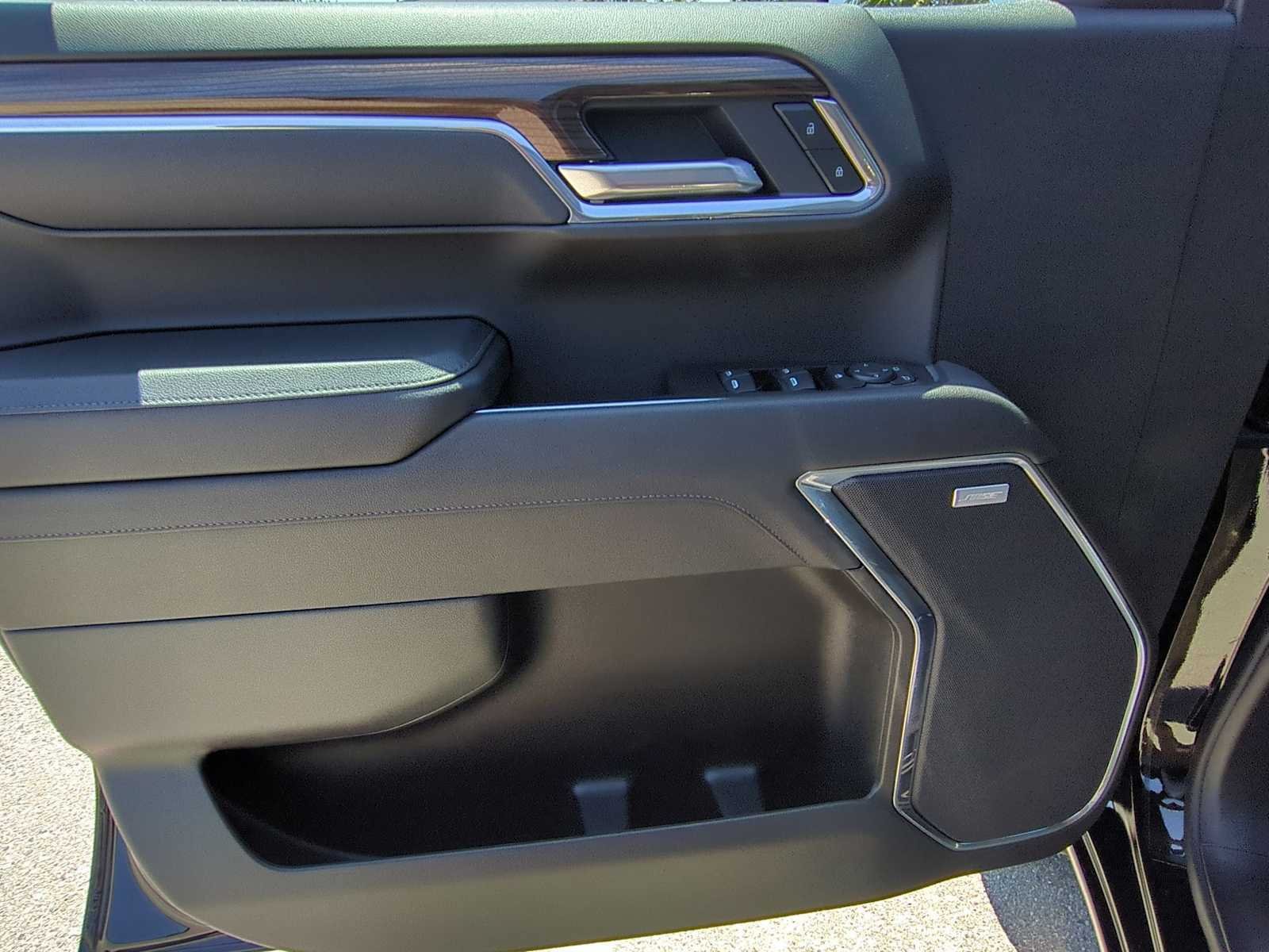 New 2026 Chevrolet Silverado 1500 LT Trail Boss w/ LT Trail Boss Premium Package AWD/4WD image 10