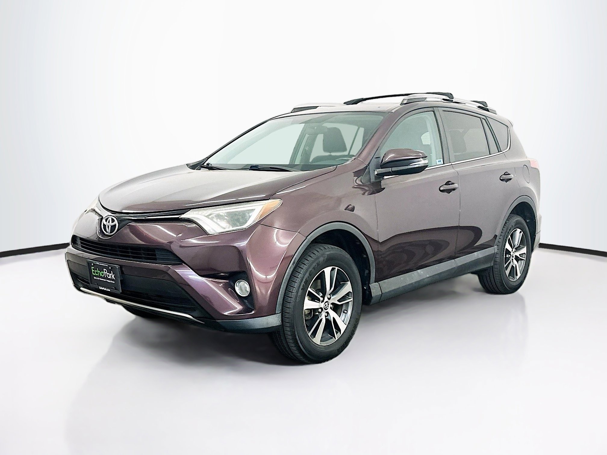 Used 2016 Toyota RAV4 XLE AWD/4WD image 3