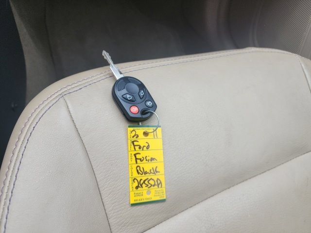 Used 2011 Ford Fusion SEL w/ 301A Rapid Spec Order Code FWD image 12