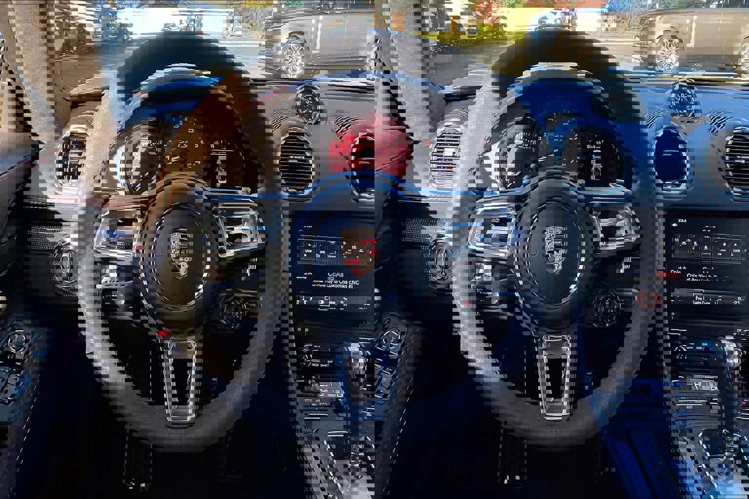 Used 2019 Porsche 718 Cayman GTS image 8