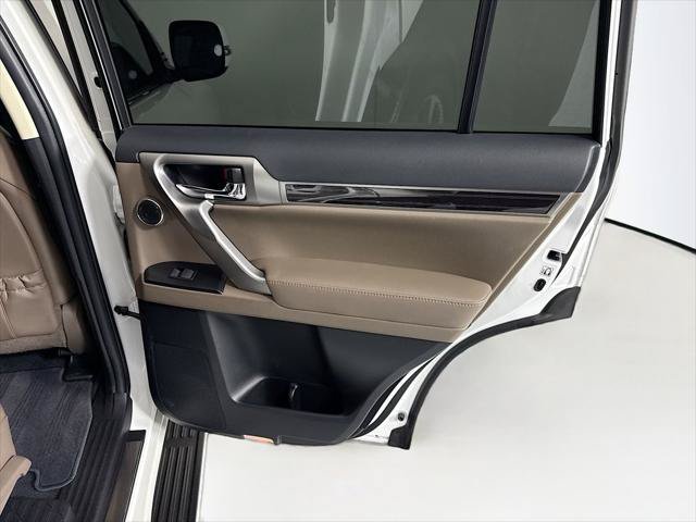 Certified 2023 Lexus GX 460 Luxury w/ Off Road Package AWD/4WD image 27