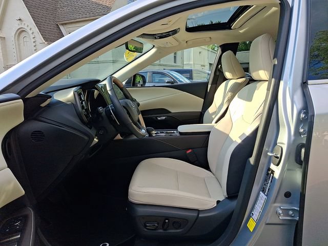 Used 2024 Lexus RX 350 Premium w/ Cold Area Package AWD/4WD image 14