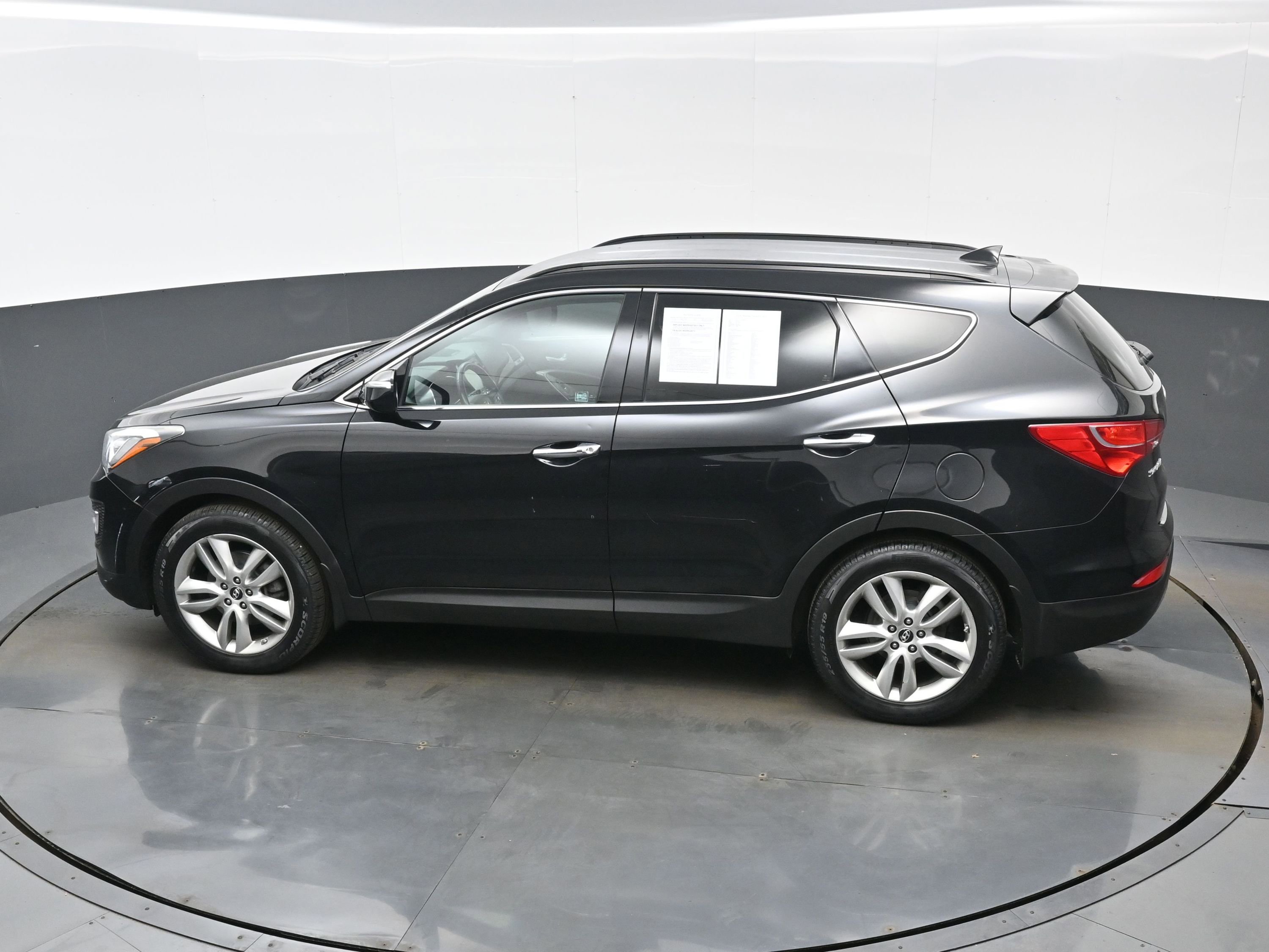 Used 2014 Hyundai Santa Fe Sport 2.0T w/ Navigation Package 06 image 32