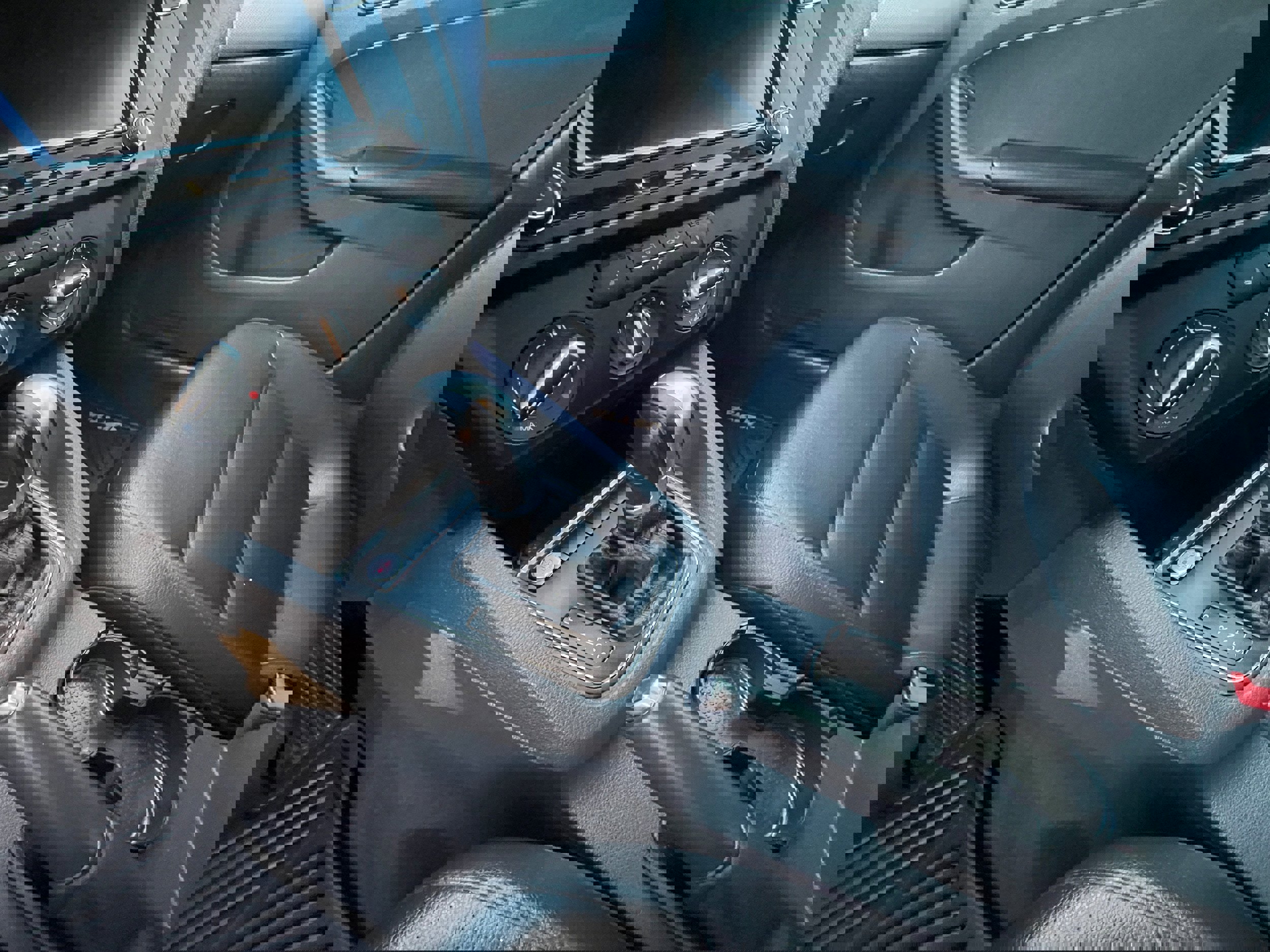 Used 2017 Volkswagen Jetta SE image 15