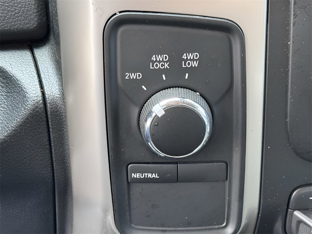 Used 2018 RAM 2500 SLT image 17