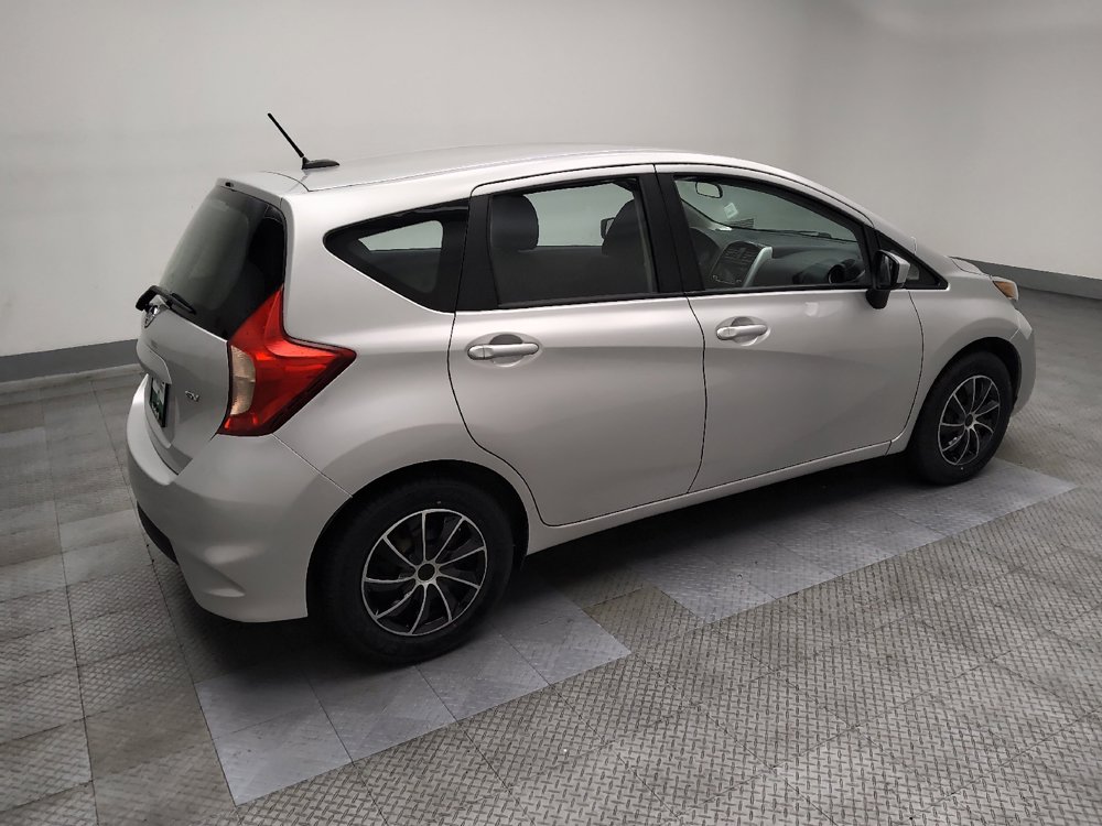 Used 2018 Nissan Versa Note SV FWD image 10
