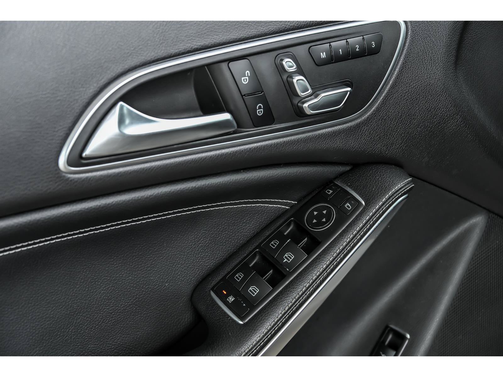 Used 2018 Mercedes-Benz CLA 250 image 9
