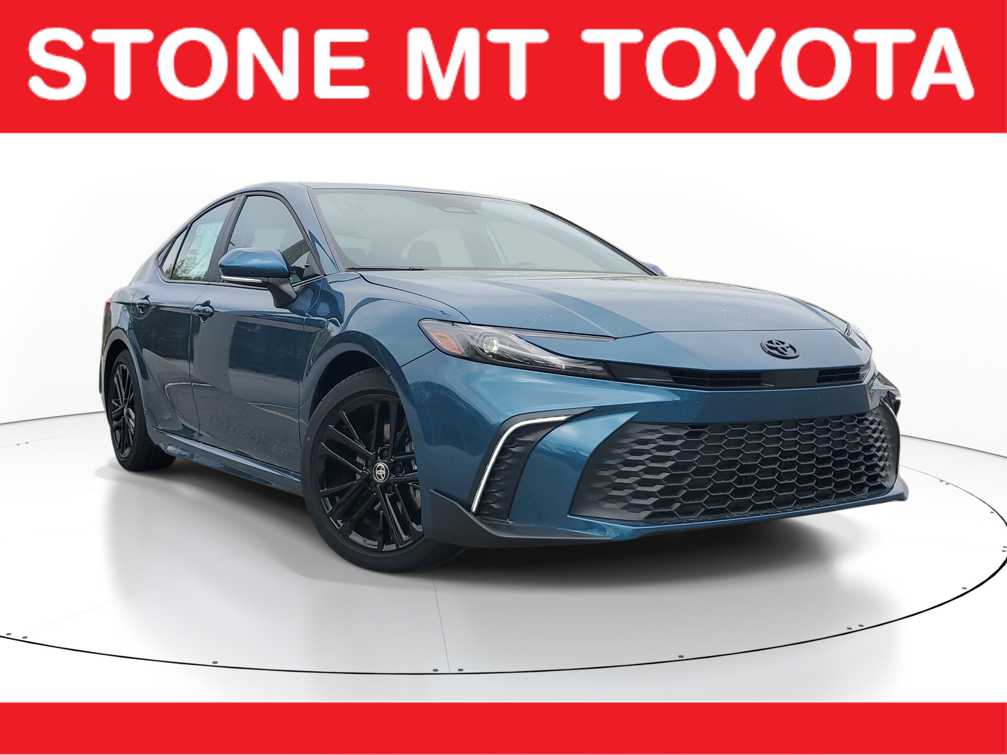 New 2026 Toyota Camry SE image 1