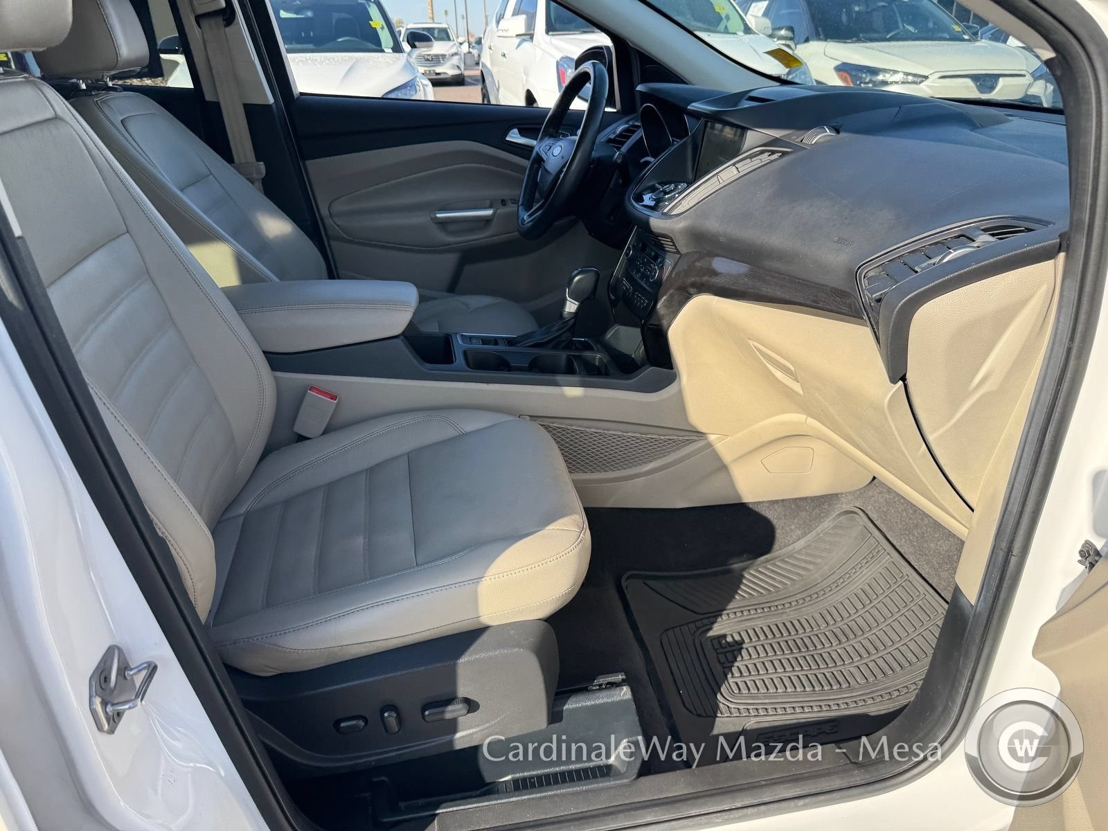 Used 2017 Ford Escape Titanium w/ Equipment Group 301A FWD image 27