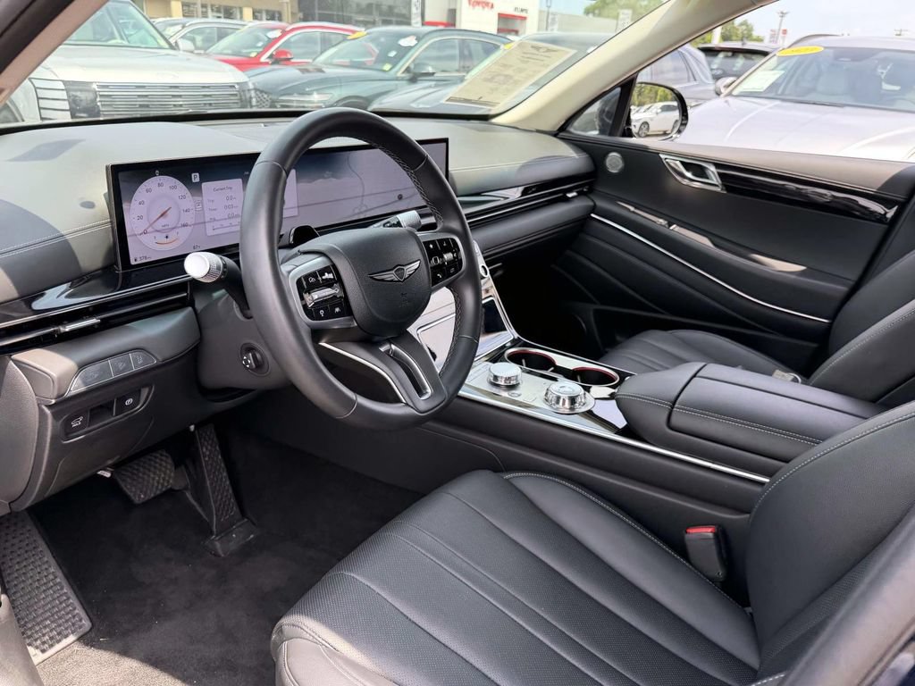 Certified 2026 Genesis GV80 2.5T AWD/4WD image 12