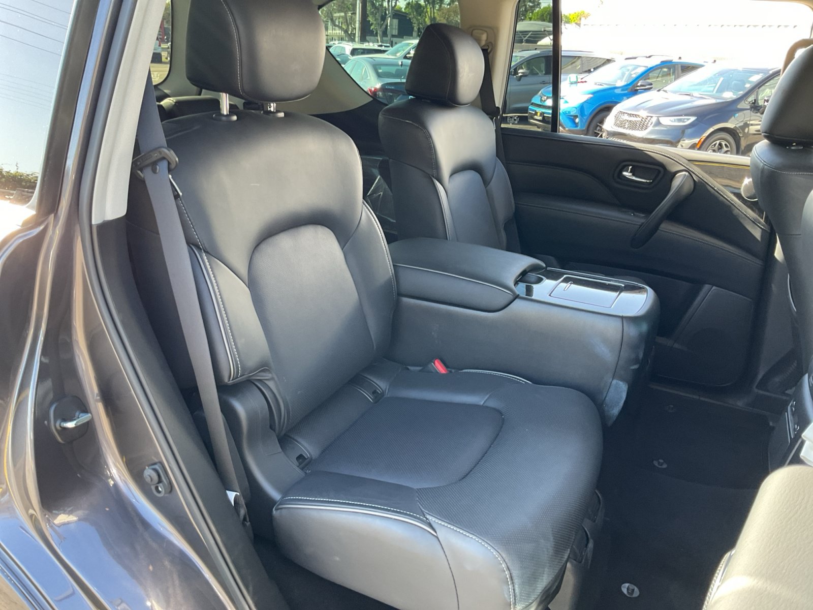 Used 2023 INFINITI QX80 Luxe w/ Cargo Package RWD image 20