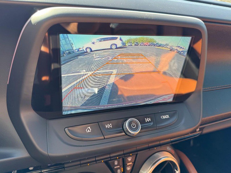 Used 2017 Chevrolet Camaro SS RWD image 18