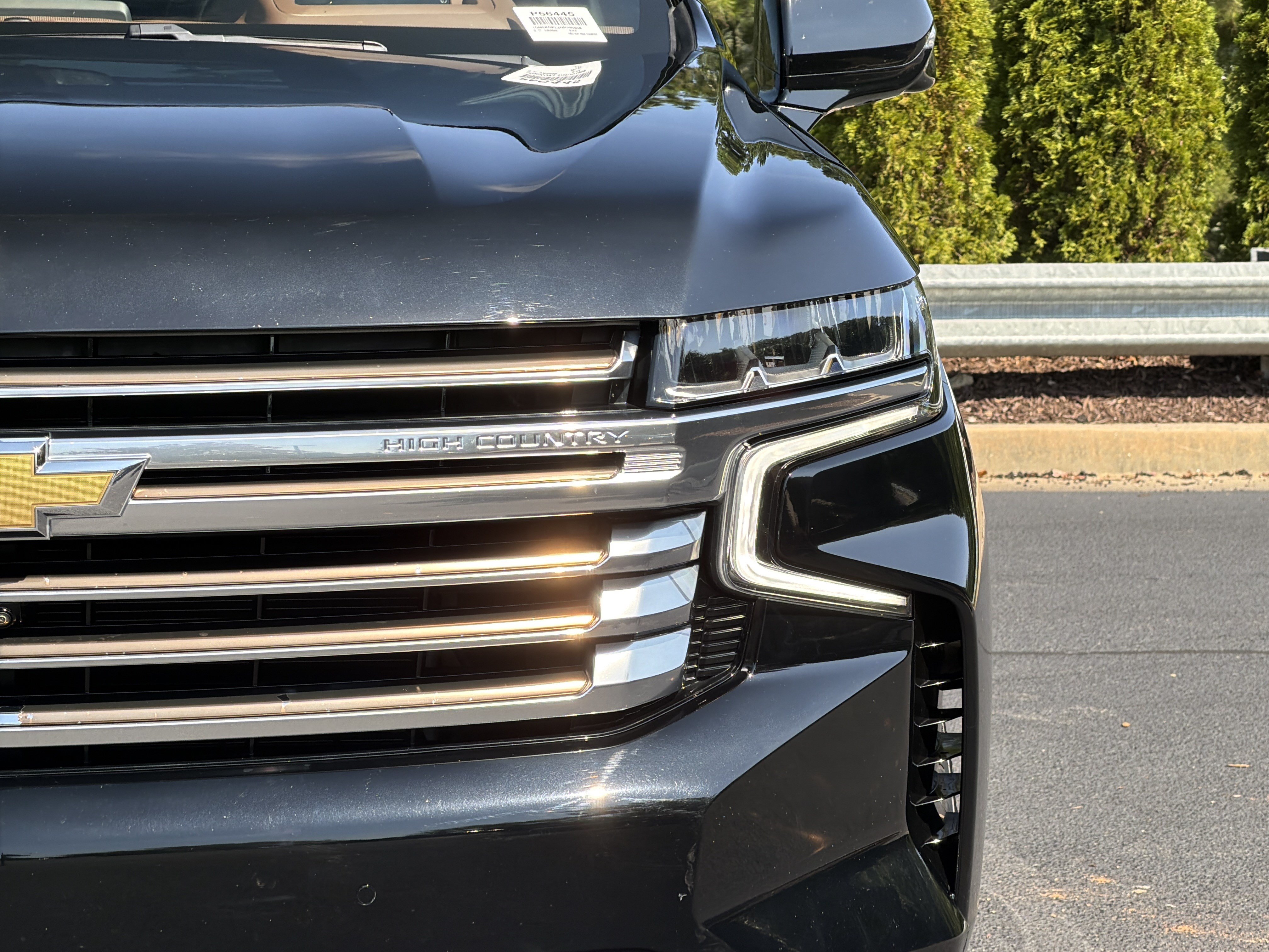 Used 2022 Chevrolet Suburban High Country AWD/4WD image 21