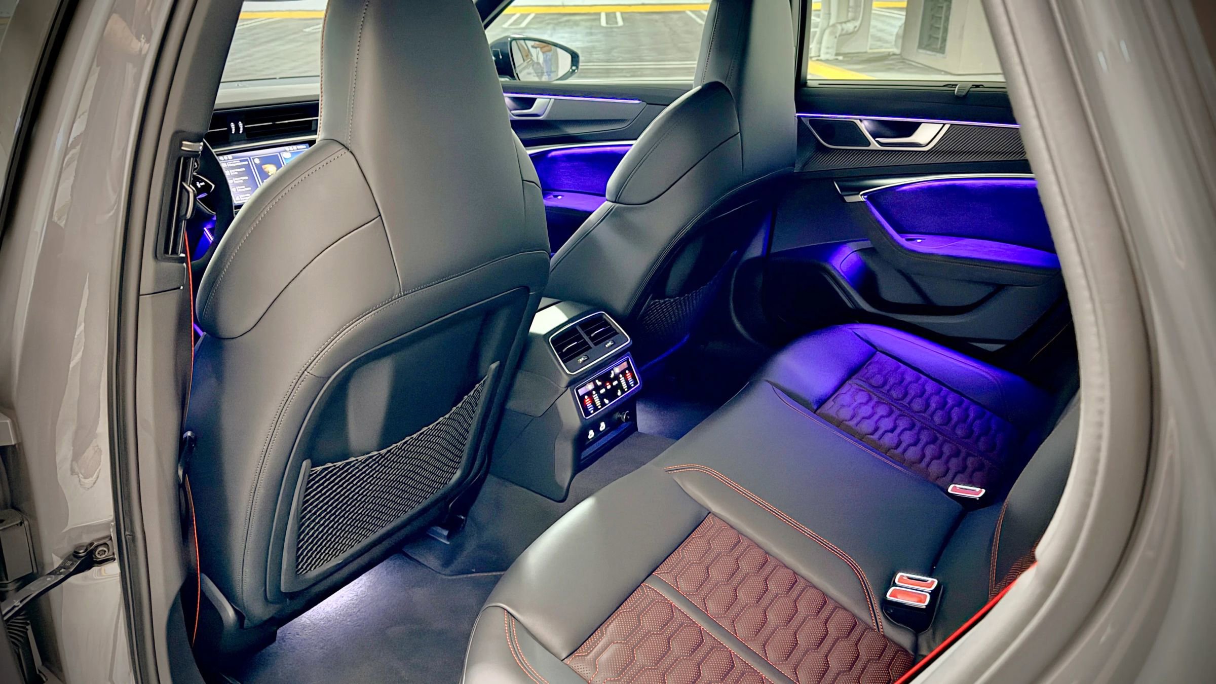 Used 2025 Audi RS 6 performance image 19