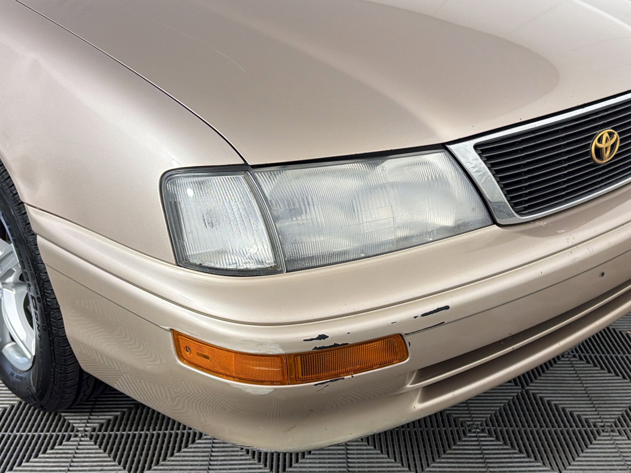 Used 1996 Toyota Avalon XL FWD image 11