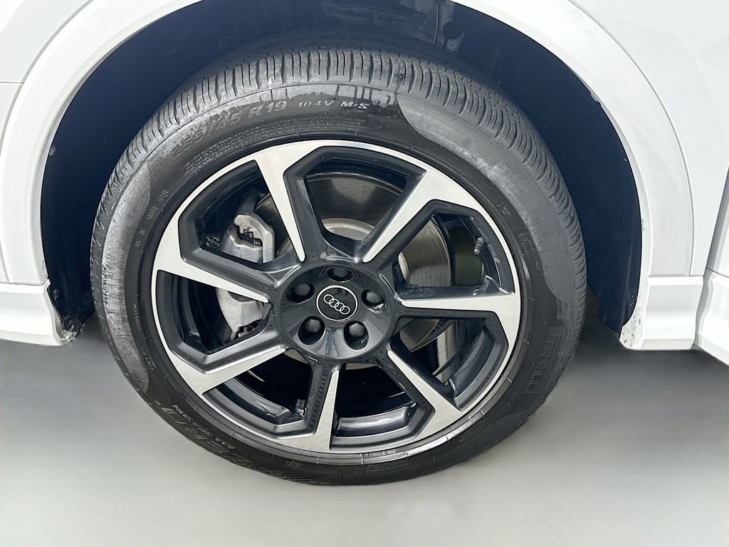 Used 2025 Audi Q3 2.0T Premium Plus w/ Premium Plus Package image 31