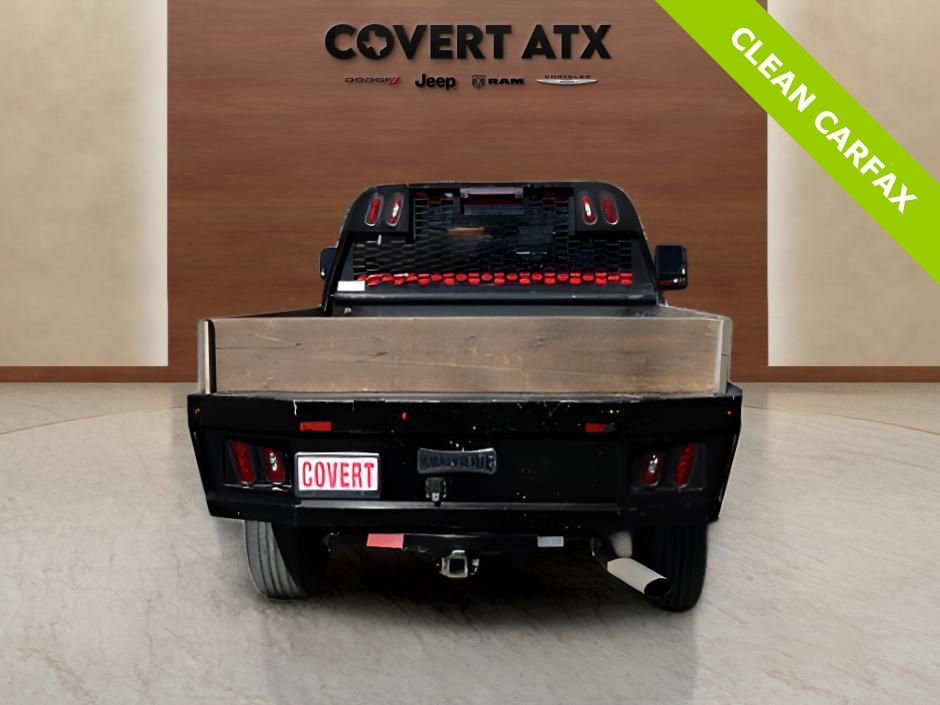 Used 2022 Chevrolet Silverado 3500 LT w/ Convenience Package image 4