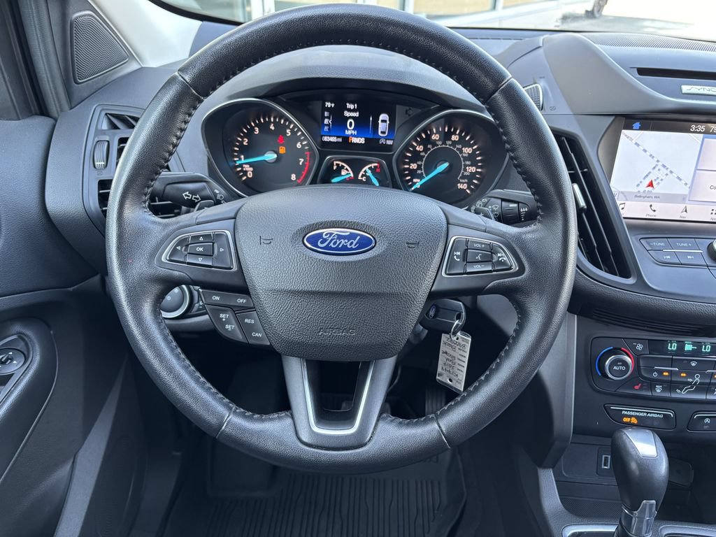 Used 2017 Ford Escape SE w/ SE Leather Comfort Package AWD/4WD image 14